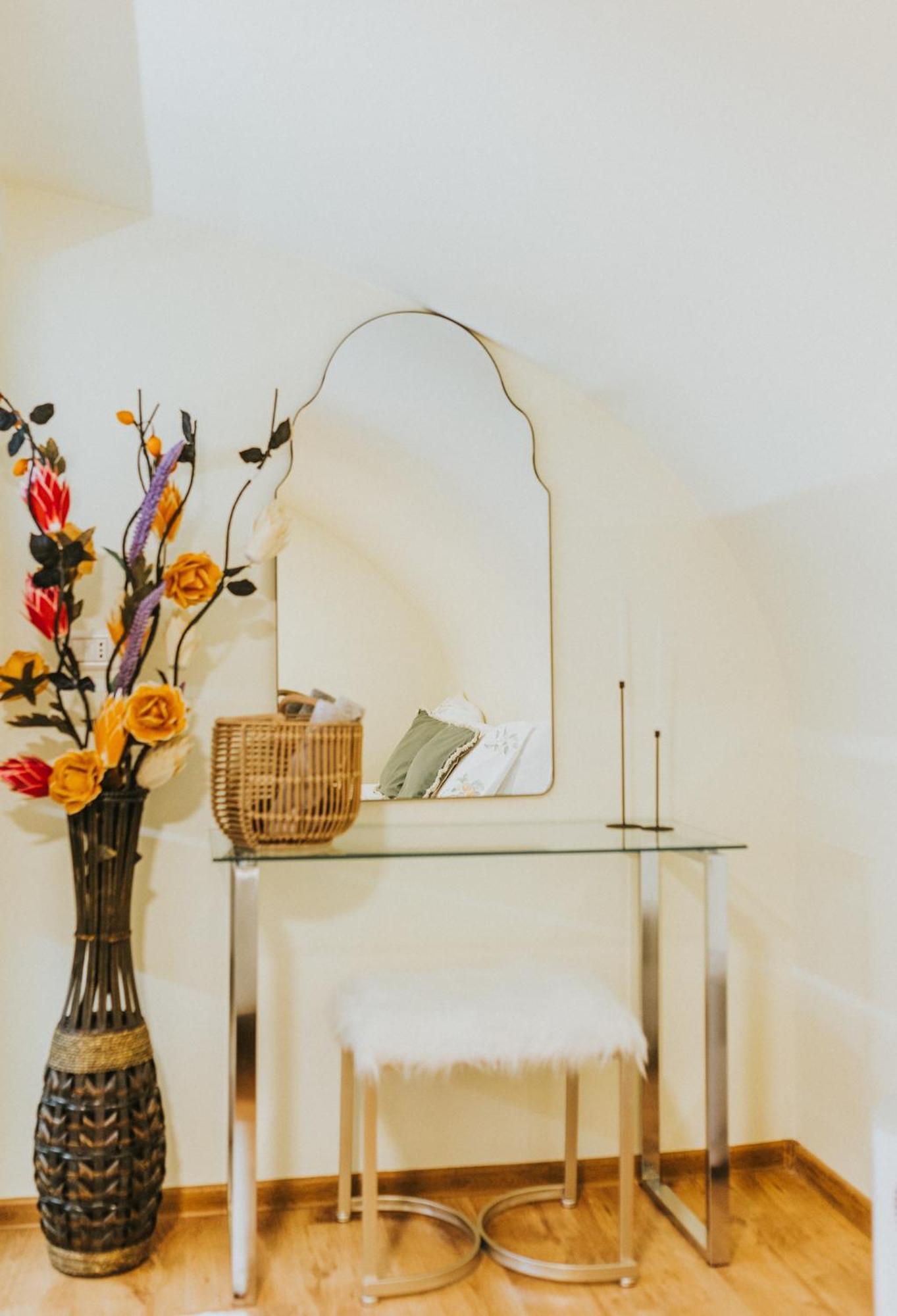 Locart -Cozy Downtown Apartment, Near Black Church With Free Wi-Fi Braşov Exterior foto